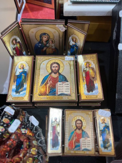 Bijou Fait Main, Boîte Artisanale, Poupée d'Art - Les Merveilles de l'Est | Article ID: 10006