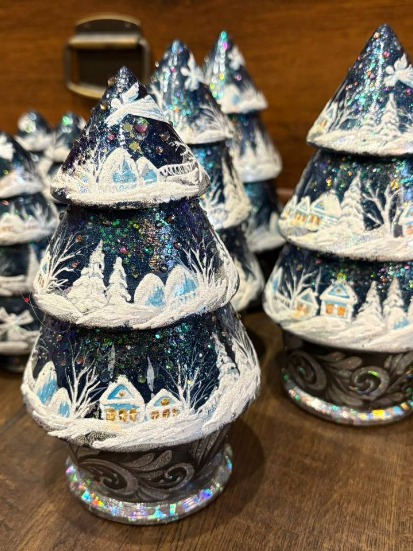 Bijou Fait Main, Boîte Artisanale, Poupée d'Art - Les Merveilles de l'Est | Article ID: 10009