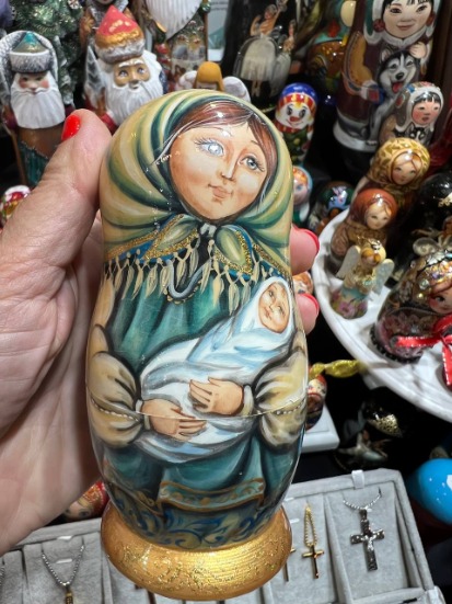 Bijou Fait Main, Boîte Artisanale, Poupée d'Art - Les Merveilles de l'Est | Article ID: 10025