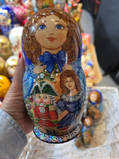 Bijou Fait Main, Boîte Artisanale, Poupée d'Art - Les Merveilles de l'Est | Article ID: 10031