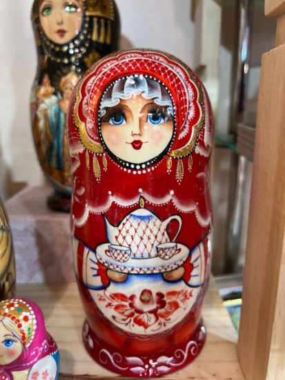 Bijou Fait Main, Boîte Artisanale, Poupée d'Art - Les Merveilles de l'Est | Article ID: 10076