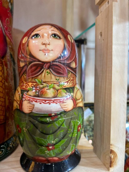 Bijou Fait Main, Boîte Artisanale, Poupée d'Art - Les Merveilles de l'Est | Article ID: 10080