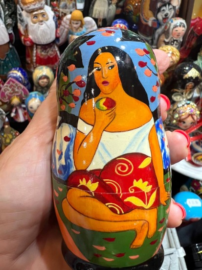 Bijou Fait Main, Boîte Artisanale, Poupée d'Art - Les Merveilles de l'Est | Article ID: 10082